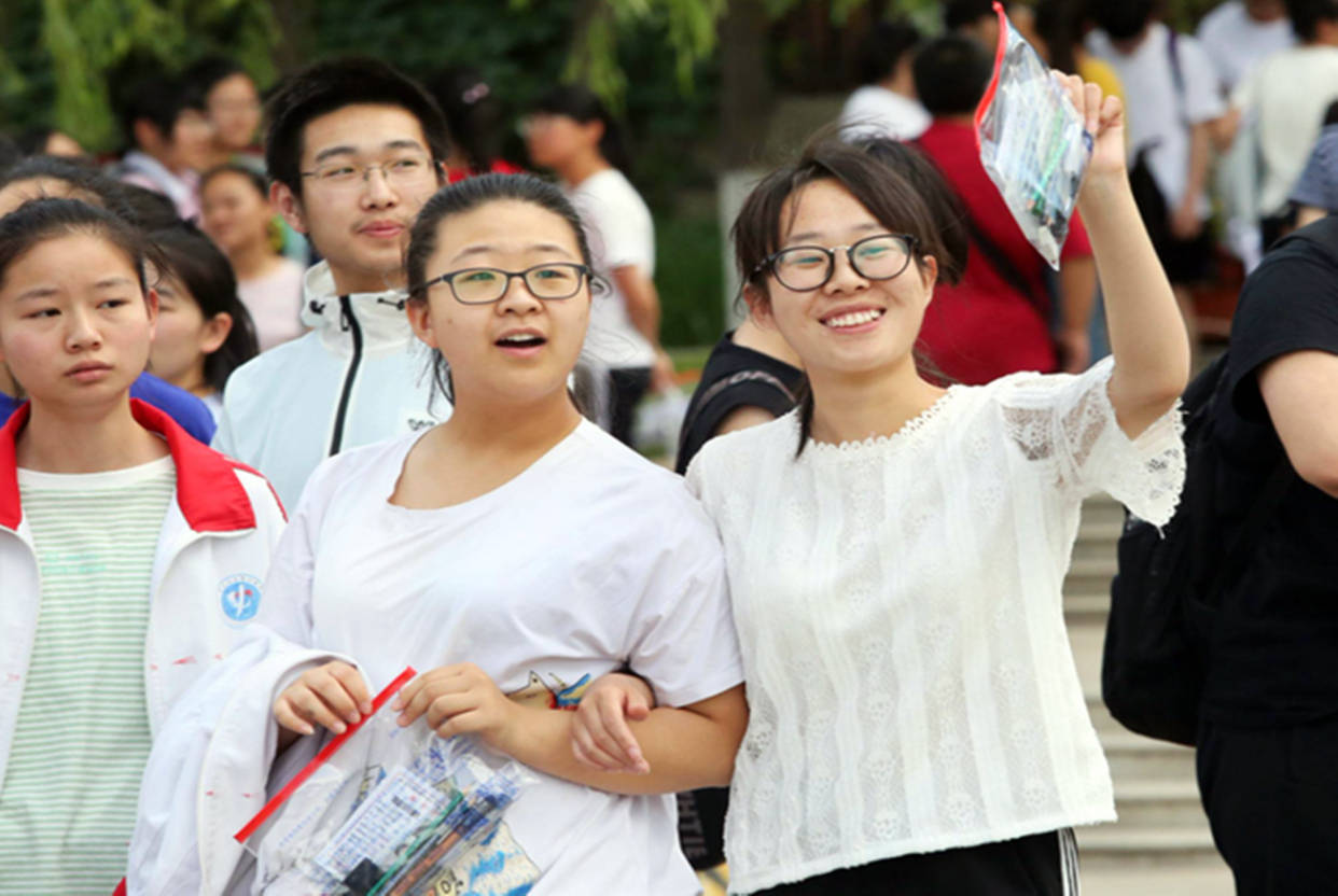 高考学子青春风采,奋斗与梦想的见证时刻图片更新中