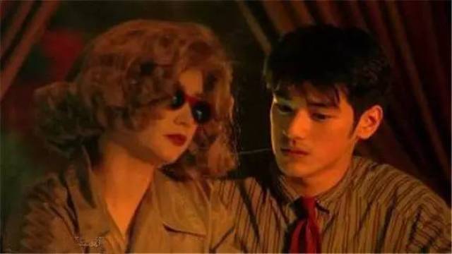 韩国最新R级电影探索成人娱乐新领域,在线观看2018精选佳作