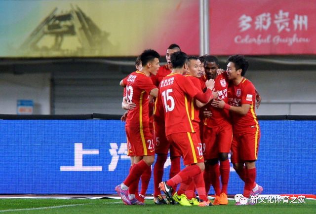 中超B组今晚激战,对决激烈,惊喜连连!