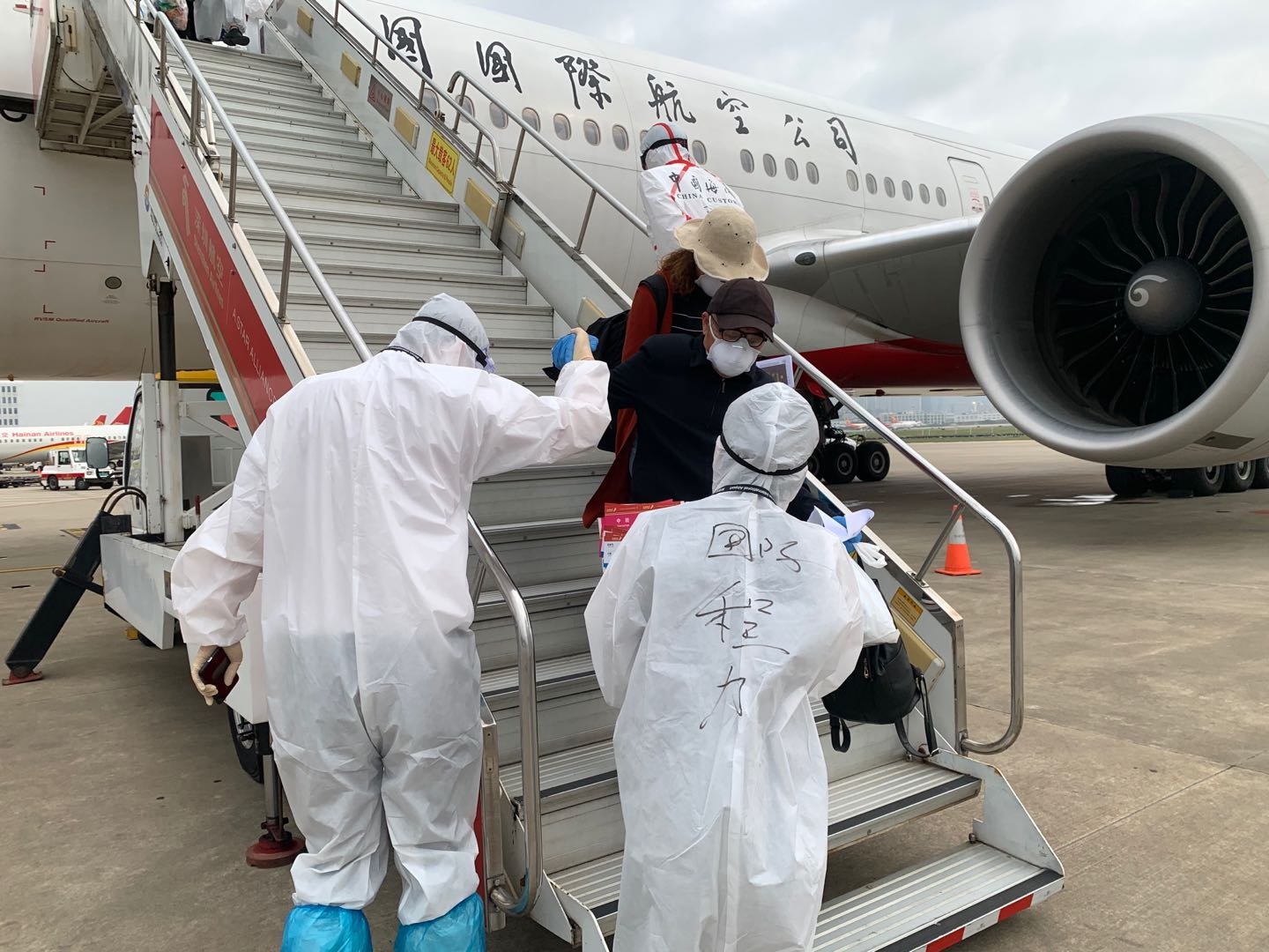 全球航空业应对新冠病毒的挑战与最新进展消息速递