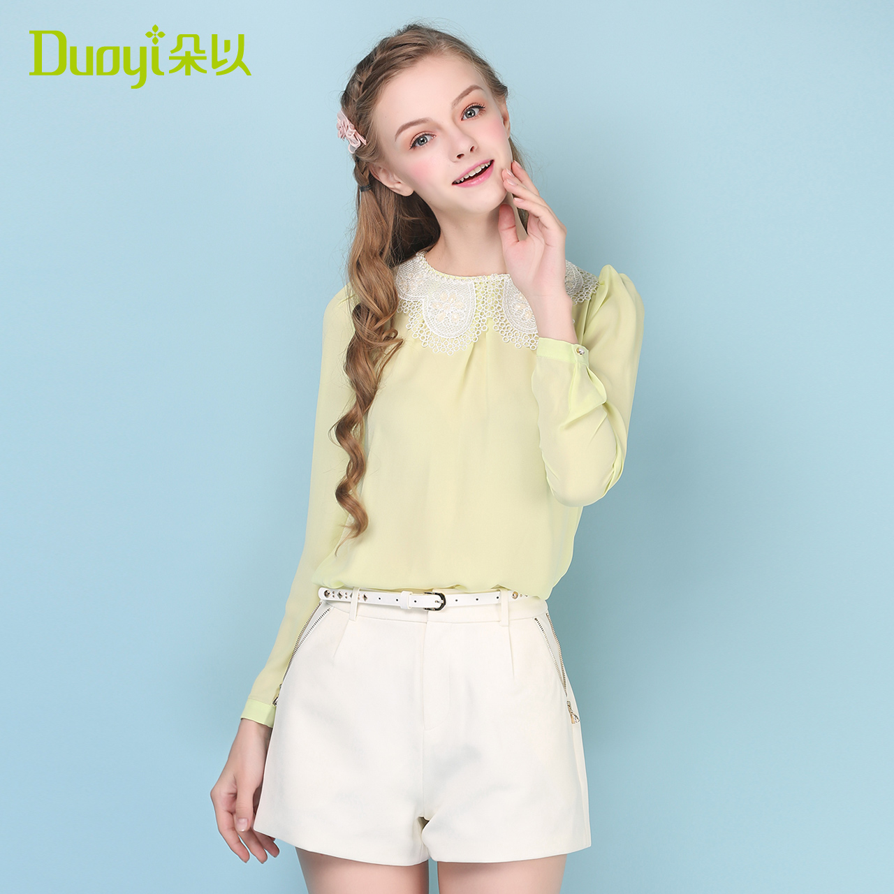 朵以秋款最新时尚女装，潮流引领，优雅魅力展现